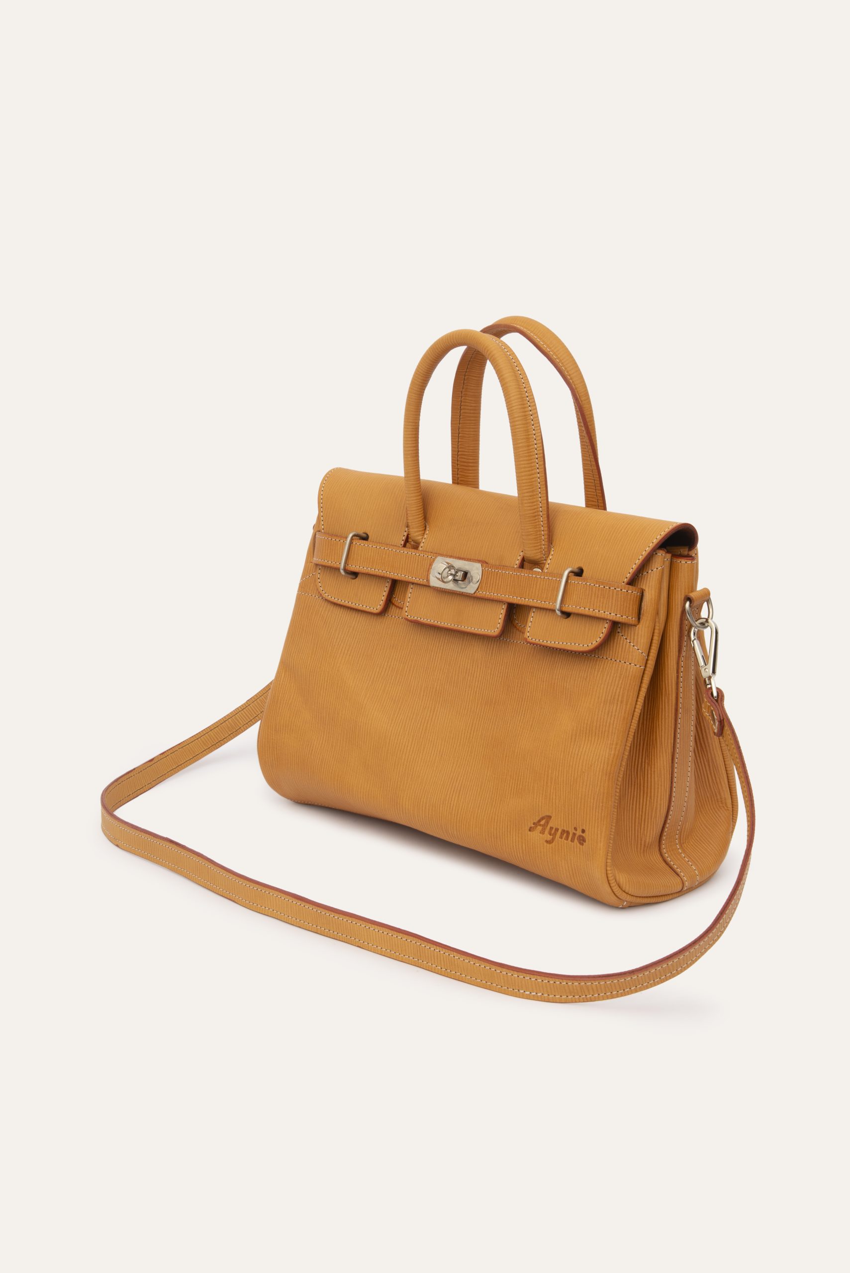 Cartera de Cuero Aynié Cartera de Cuero Aynié